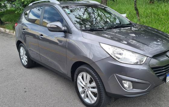 HYUNDAI IX35 2.0 MPFI GLS 16V FLEX 4P AUTOMÁTICO HYUNDAI IX35 2.0 MPFI GLS 16V FLEX 4P AUTOMÁTICO